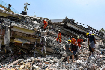 Фотография к новости: Мьянмадағы жер сілкінісі: қаза тапқандар саны 3689 адамға жетті