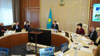 Фотография к новости: ШҚО-да аймақтық ҚХА кеңесінің отырысы өтті