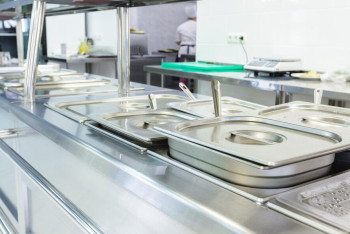 Фотография к новости: 700 оқушының тамағы үшін 37 миллион теңге бөлінбек болған