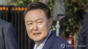 Фотография к новости: Оңтүстік Кореяның экс-президенті сот алдында жауап береді