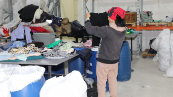 Фотография к новости: Тозған киімді қоқысқа тастамай, табыс көзіне айналдыру амалы бар