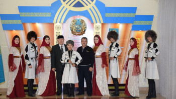 Фотография к новости: Ақтөбе облысында 300-ге жуық шешен ұлтының өкілі тұрады