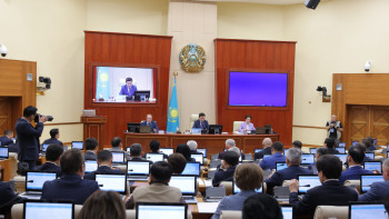 Фотография к новости: Мәжіліс нысаналы капитал қорлары туралы заңды мақұлдады