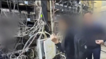 Фотография к новости: Астанада заңсыз майнинг: 900 млн теңгеден астам мүлік тәркіленді