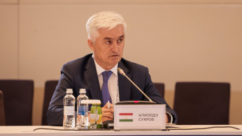 Фотография к новости: Тәжікстандық сарапшы БАҚ-тың рөліне қатысты мәселе көтерді