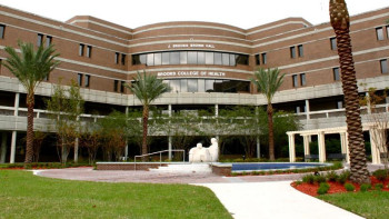 Фотография к новости: Флорида университетіндегі атыс: біреуі қаза тауып, біреуі жараланды