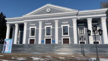 Фотография к новости: Еліміздегі ең көне театрда жөндеу жүріп жатыр