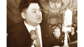 Фотография к новости: Биыл Жұмабек Тәшеновтің туғанына 110 жыл