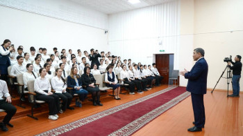 Фотография к новости: 700 мыңға жуық бала су үнемдеу тақырыбындағы ашық сабақтарға қатысты