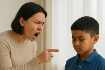 Фотография к новости: Айқайлаған ата-ана, ұрысқан директор: Мұндай тәрбиеге шариғат не дейді?