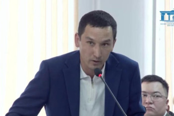 Фотография к новости: Шерзатқа әкесі көлікте реанимация жасаған