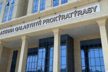 Фотография к новости: Прокуратура 25 кәсіпорыннан заңсыз қойылған шектеулерді алып тастады