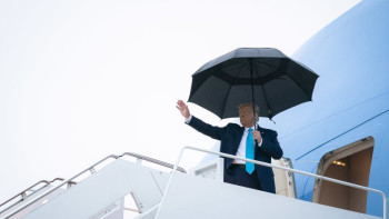 Фотография к новости: Украинаға көмек мәселесі АҚШ пен ЕО арасында дауға айналды