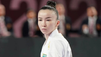 Фотография к новости: Қазақстандық каратэші Мөлдір Жаңбырбай Каирде өткен турнирде жеңіске жетті