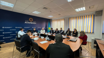 Фотография к новости: Атырау әкімдігі автопарк иелеріне заңды ақшасын бермей отыр