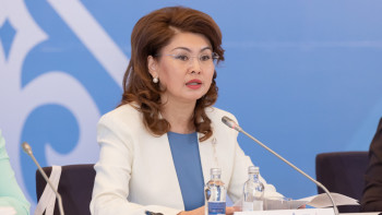 Фотография к новости: "Дүрбелеңді бастаған бірнеше адам". Балаева "Қазақфильм" айналасындағы шу туралы