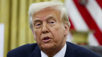 Фотография к новости: Трамп: Зеленскийдің ұстанымы бейбіт келіссөздерге нұқсан келтіреді