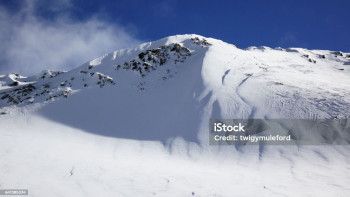 Фотография к новости: Қазақстан ТЖМ таулардағы көшкін қаупі туралы ескертеді