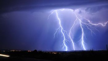 Фотография к новости: Найзағай, 3°С үсік: бүгін ауа райы қандай болмақ