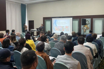 Фотография к новости: Атырауда фаст-фудтан 14 адам уланған