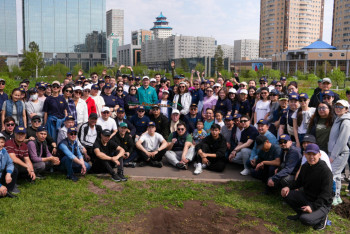 Фотография к новости: "Хабар" агенттігі мен тазалыққа жауапты мекеме "Таза Қазақстан" акциясына қатысты