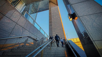 Фотография к новости: Қазақстанда шетелден келген компанияларға қандай талаптар қойылады?