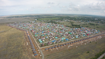 Фотография к новости: Депутат оқушылардың білім алуына кедергі келтіріп отырған мәселені шешуді ұсынды