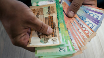 Фотография к новости: Өтемақы мен жеңілдік: Зиянды жерде жұмыс істейтіндерге қандай қолдау бар