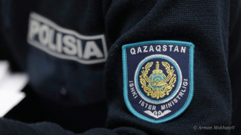 Фотография к новости: Атырауда қоқыс толы пәтерден ер адамның мәйіті табылды