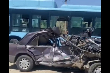 Фотография к новости: Таразда жеңіл көлік жүк пойызы және автобуспен соқтығысты