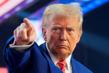 Трамп Қытайға қатысты баж салығын төмендетуі мүмкін