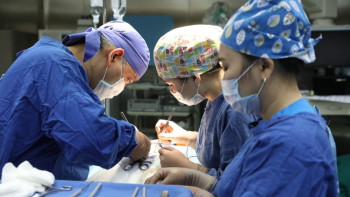 Фотография к новости: Астанада нейрохирургтар үш айлық сәбидің миындағы ісікті алып тастады