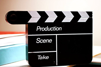 Фотография к новости: Трамп шетелдік фильмдерге 100% баж салығын енгізуді тапсырды