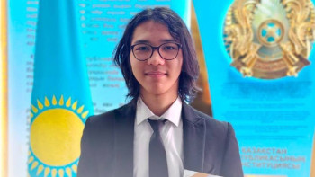 Фотография к новости: Қазақстандық оқушы Азия-Тынық мұхиты аймағының ең мықты лингвисі атанды