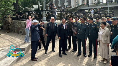 Алматыда әскери техникалар ашық аспан астындағы музейге қойылды