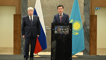 Фотография к новости: Қошанов: Бұл – бәріміз үшін қастерлі, тарихының тамыры тереңде жатқан айтулы күн