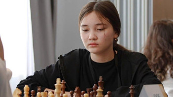 Фотография к новости: Түркістандық шахматшы Қазақстан чемпионы атанды