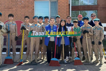 Фотография к новости: Астана жастары «Шарапат» орталығының аумағын тазалады