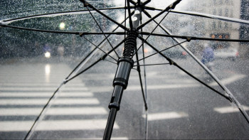 Фотография к новости: Ауа райы: Найзағай ойнап, бұршақ пен жаңбыр жауады