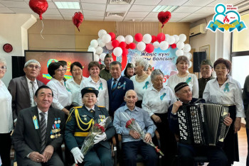 Фотография к новости: Зейнеткерлер арасында әскери әндер челленджі өтті