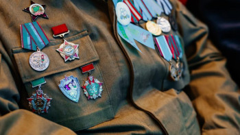 Фотография к новости: Атырауда «Ұлы Отан соғысындағы Жеңіске 80 жыл» медалімен 754 ардагер марапатталды