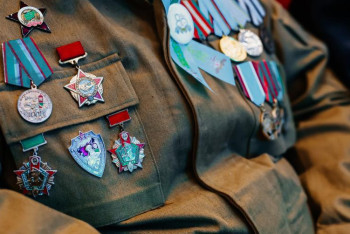Фотография к новости: Атырауда «Ұлы Отан соғысындағы Жеңіске 80 жыл» медалімен 754 ардагер марапатталды