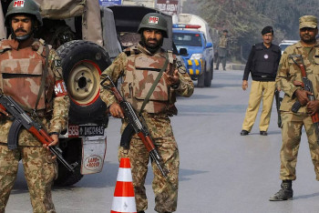 Фотография к новости: Нью-Делиде жоғары қауіп режимі енгізілді