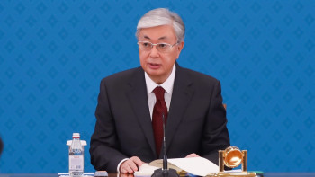 Фотография к новости: Президент қазақстандықтарды Жеңіс күнімен құттықтады