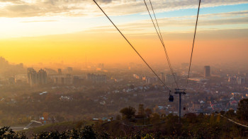 Фотография к новости: Бүгін еліміздің екі қаласында ауа сапасы нашарлайды
