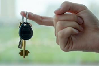 Фотография к новости: Алматы облысында 5 ардагерге пәтер берілді