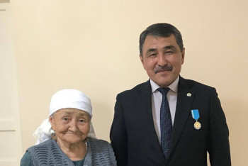 Фотография к новости: Анам 91 жас ғұмыр кешті - министр Нұржігітов