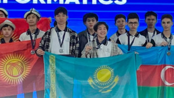 Фотография к новости: Қазақстандық оқушы Орта Азия бойынша информатикадан үздік деп танылды