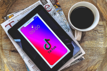 Фотография к новости: Бьюти-блогерді TikTok-тағы тікелей эфир кезінде атып өлтірді