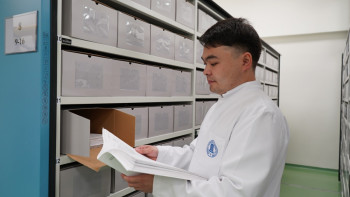 Фотография к новости: Профессионалдар: Архив маманы